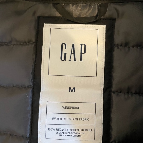 Men’s Gap puffer vest size medium black - Picture 4 of 7